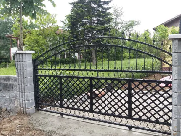 Dış Kapı Ferforje